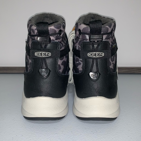 KEEN Uneek SNK Chukka II WP Boot-Size 9 New - Picture 2 of 14